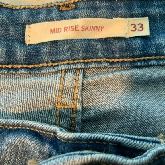 Levis Mid Rise Skinny Floral Embroidered Jeans In Blue Size 33 Cottagecore - Picture 8 of 9